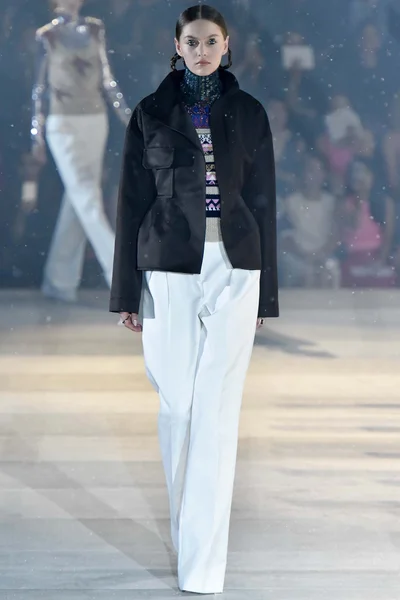 Look 39